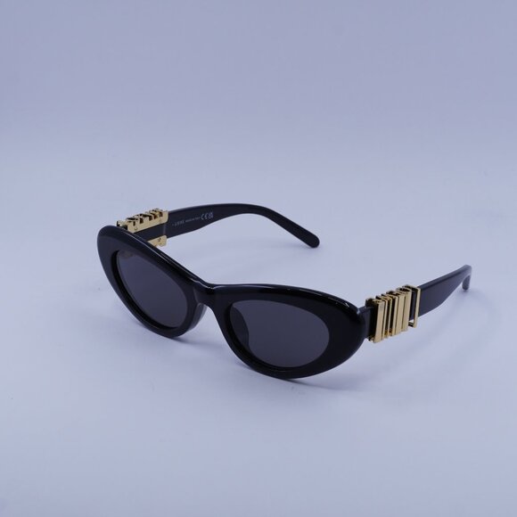 Loewe LW40156U 01A Sunglasses Shiny Black Cat Eye Frame, Smoke Lenses main image 9